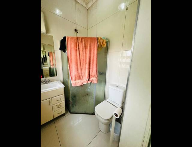 4 BEDROOM HOUSE FOR SALE IN KENSINGTON